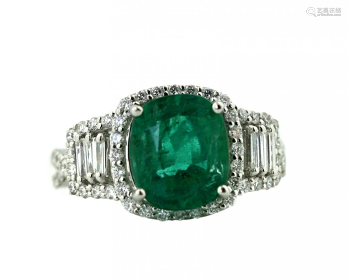 18kt Emerald and Diamond Ring