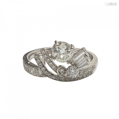 Platinum Diamond Ring