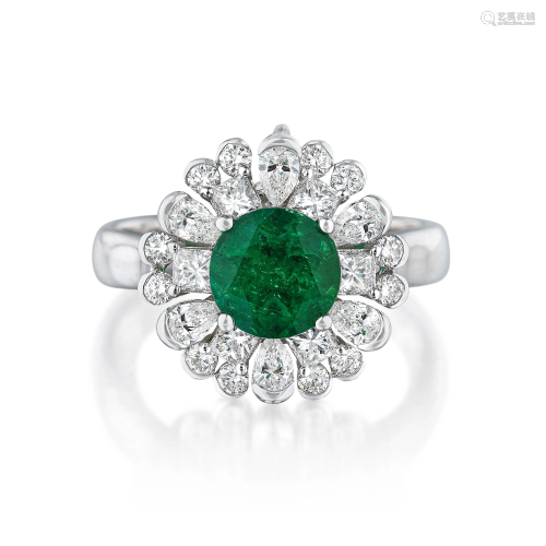 1.03-Carat Emerald and Diamond Ring/Pendant