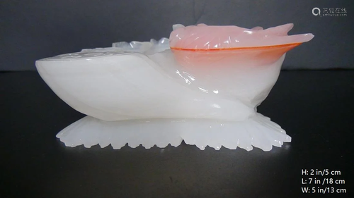 CHINESE WHITE JADE BRUSH WASHER