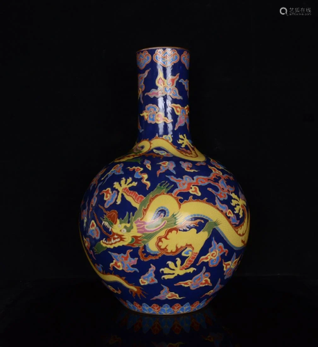 An enamel dragon-pattern celestial vase, Qianlong