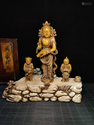 Shoushan stone Jintian Huang Guanyin Collection of the