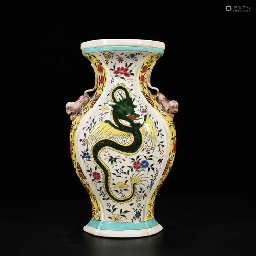 Qing Kangxi colorful pterosaur pattern amphibian vase