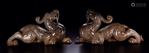 A pair of exquisite Hetian jade from the old