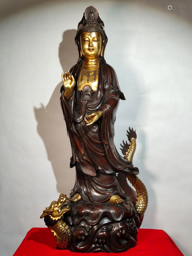 A statue of the Great Guanyin of the Great Guanyin of