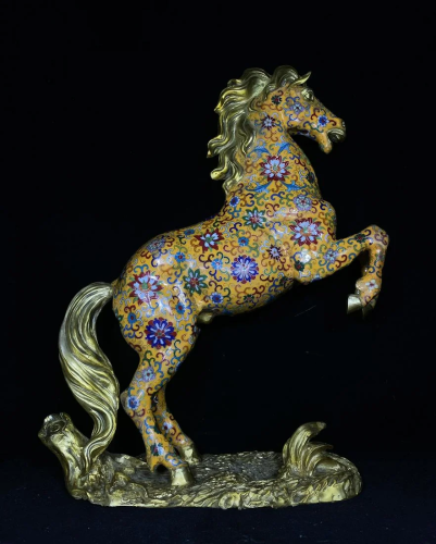 Cloisonne horse, length 53 cm, width 38 cm, weight 7.85