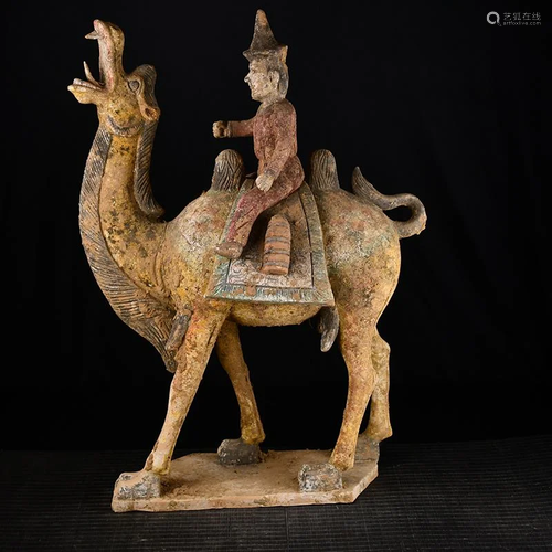 Tang Painted Huren Camel Figurines 52 cm in diameter