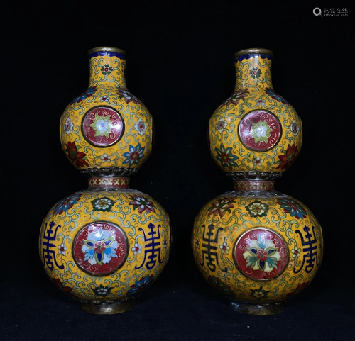 Cloisonne enamel pure copper gourd bottle, 30 cm high,