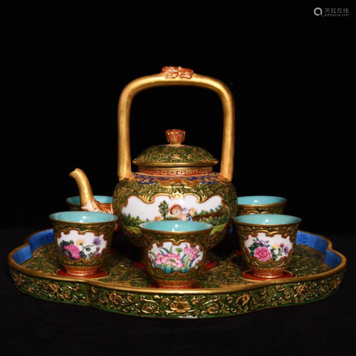 Qianlong enamel tea set with Western figures, height