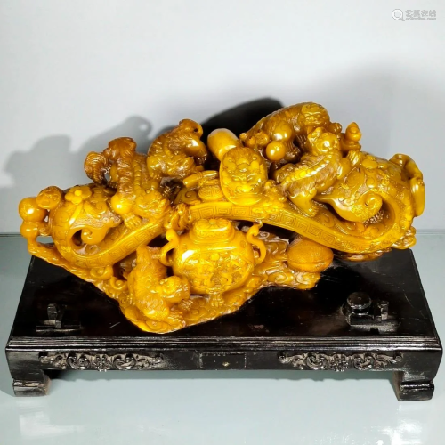 Hard material Tianhuang hand-carved lucky Pixiu large