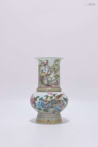 chinese famille rose porcelain vase