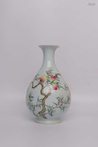 chinese famille rose porcelain pear shaped vase