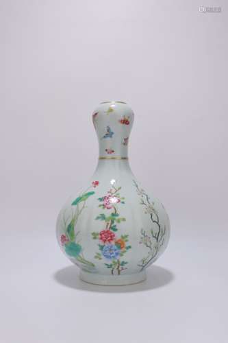 chinese famille rose porcelain garlic-head vase