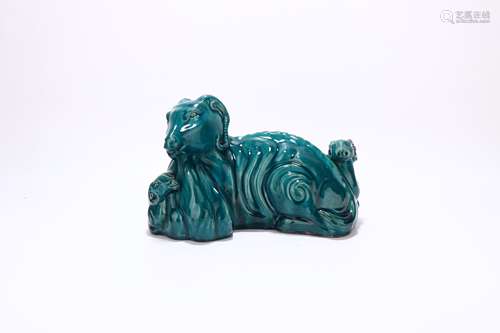 chinese green glazed porcelain lion