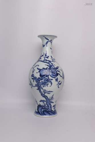 chinese blue and white porcelain pot