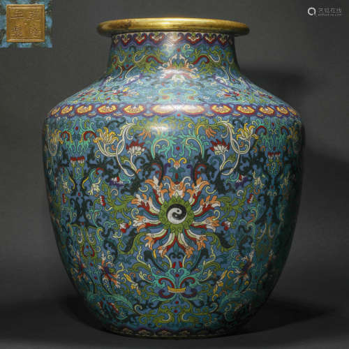 Closionne Vase from Qing