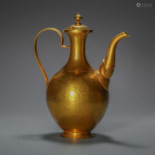 Silvering and Golden Holding Vase from Tang