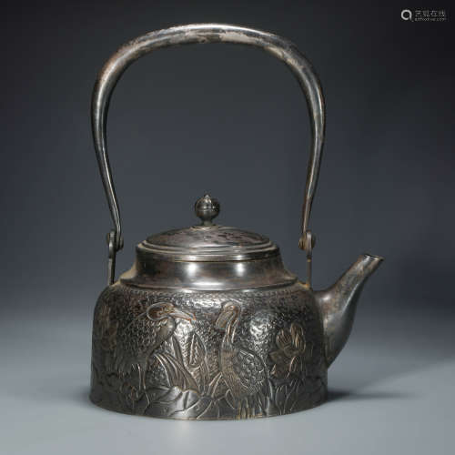 Silvering TeaPot from Qing
