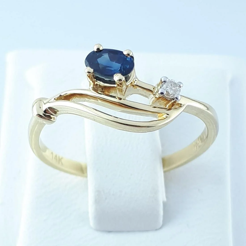 14K Yellow Gold - Ring