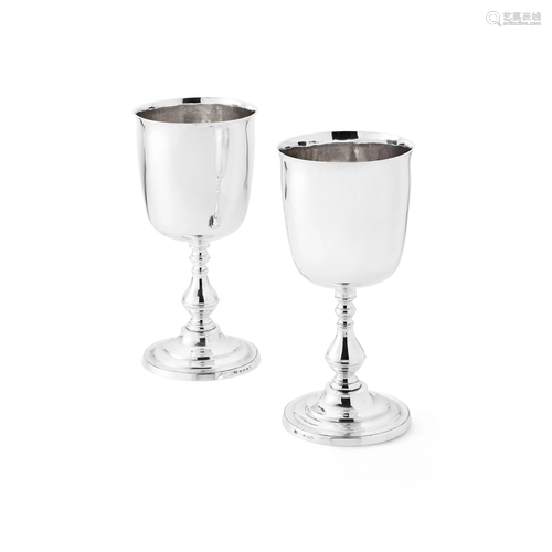 A PAIR OF GEORGE III COMMUNION CUPS JAMES GREY (OF