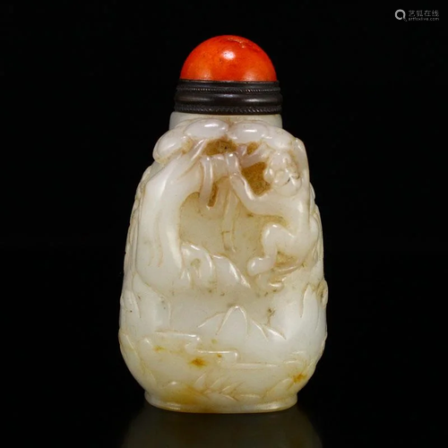 Qing Dy Hetian Jade Low Relief Monkey Snuff Bottle