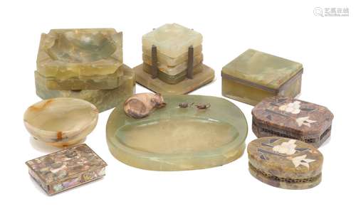 A group of onyx objects, mid 20th century, to include an ash...