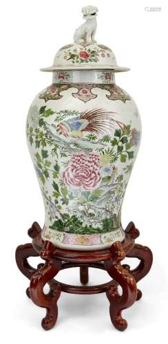 A large Chinese export style baluster form vase and cover, p...