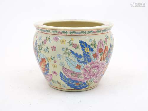 A Chinese porcelain jardinière, 20th century, painted in fam...