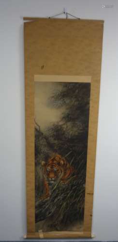 ASIAN SILK PAINTING ON ROLL 