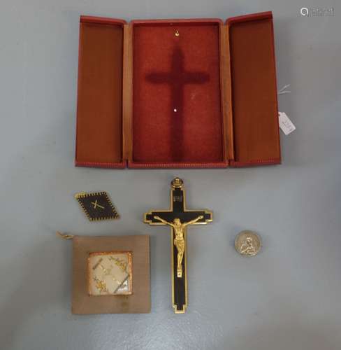 BOX WITH CRUCIFIX, RELIQUARY AND BROOCH WITH DEPICTION OF MA...