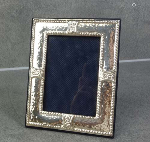 SILVER PHOTO FRAME