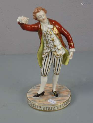 PORCELAIN FIGURE: NOBLEMAN