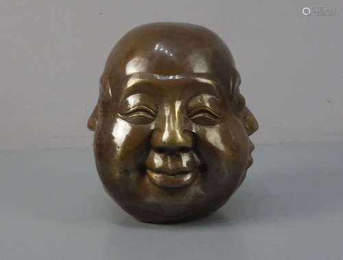 SCULPTURE: HEAD OF BUDDA