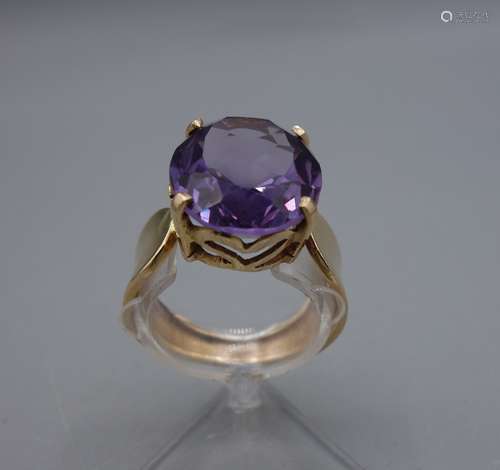 SAPPHIRE RING