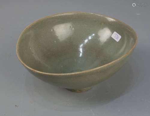 SELADON BOWL