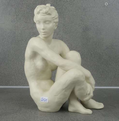 LORE FRIEDRICH-GRONAU PORCELAIN FIGURE: 