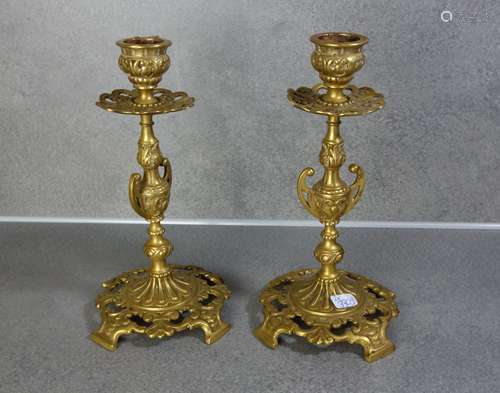 PAIR OF CANDLE STANDS