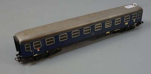 MÄRKLIN H0 EXPRESS TRAIN CAR