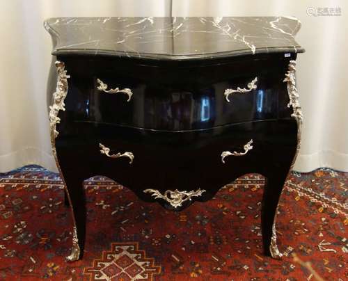 ROCOCO - STYLE DRESSER