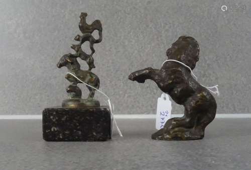 TWO SMALL BRONZEOBJECTS / BRONZE CULPTURES