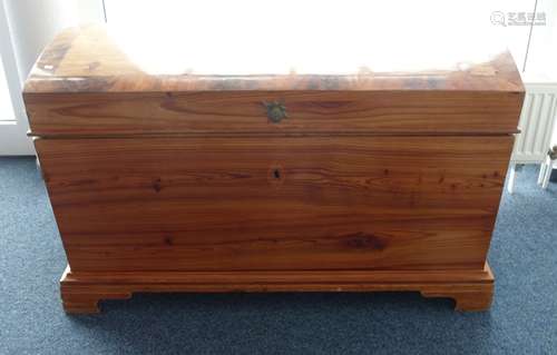 CHEST / ROUND LID CHEST, coniferous wood, cherry stained and...