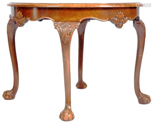 19TH CENTURY WALNUT SIDE OCCASIONAL TABLE ON LEGS