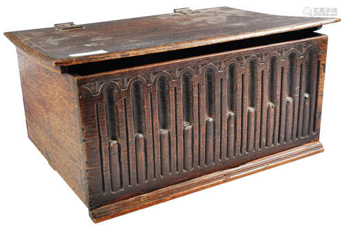 17TH CENTURY JACOBEAN CARVED OAK BIBLE BOX