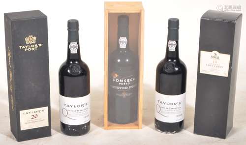 COLLECTION OF X5 VINTAGE BOTTLES OF PORT