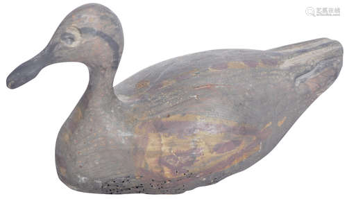 FOLK ART HAND CARVED DECOY DUCK