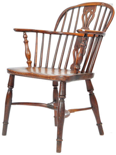 18TH CENTURY YEW AND ELM CRINOLINE WINDSOR ARMCHAIR