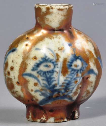 18TH CENTURY CHINESE PORCELAIN VASE / FLASK