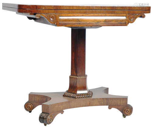 19TH CENTURY WILLIAM IV ROSEWOOD CARD TABLE