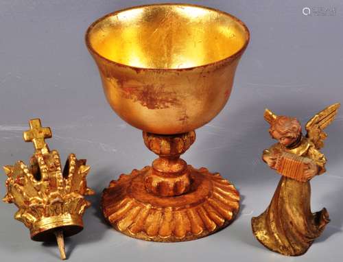 COLLECTION OF 19TH CENTURY GILDED WOODEN ITEMS