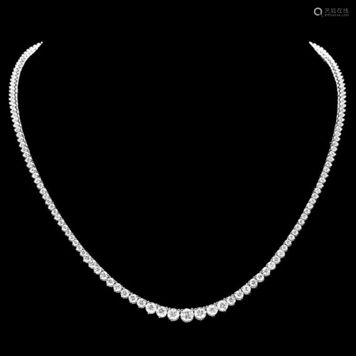 ^18k White Gold 9.00ct Diamond Necklace